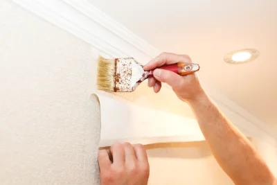 Pose de papier peint à Villermain — revêtements muraux et toiles de verre